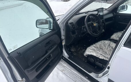 Honda CR-V II рестайлинг, 2005 год, 900 000 рублей, 28 фотография