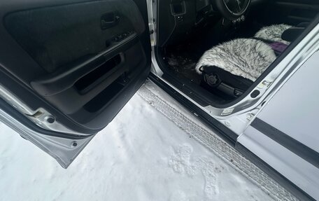 Honda CR-V II рестайлинг, 2005 год, 900 000 рублей, 35 фотография