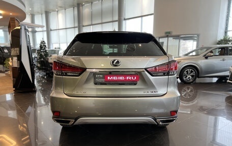 Lexus RX IV рестайлинг, 2021 год, 5 735 000 рублей, 7 фотография