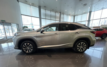 Lexus RX IV рестайлинг, 2021 год, 5 735 000 рублей, 10 фотография