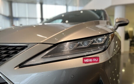 Lexus RX IV рестайлинг, 2021 год, 5 735 000 рублей, 21 фотография