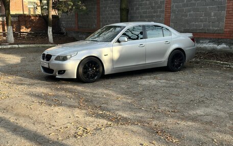BMW 5 серия, 2006 год, 1 090 000 рублей, 4 фотография