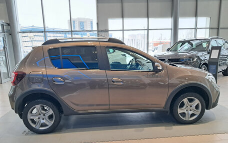 Renault Sandero II рестайлинг, 2021 год, 1 280 000 рублей, 8 фотография