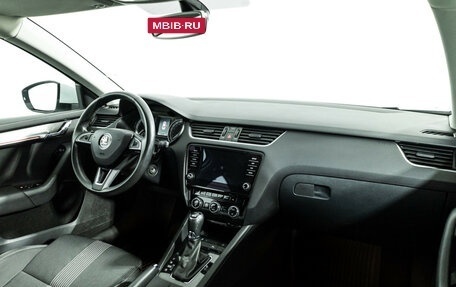 Skoda Octavia, 2017 год, 2 349 700 рублей, 9 фотография