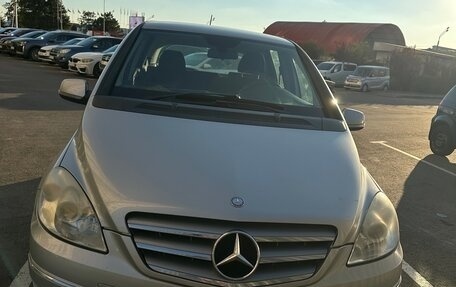 Mercedes-Benz B-Класс, 2010 год, 890 000 рублей, 2 фотография