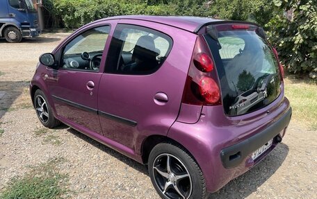 Peugeot 107 I рестайлинг, 2012 год, 650 000 рублей, 6 фотография