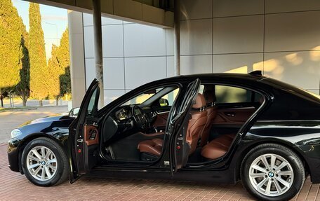 BMW 5 серия, 2014 год, 2 650 000 рублей, 11 фотография