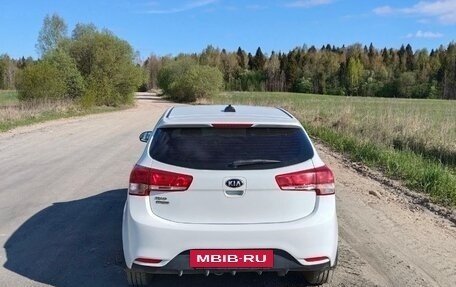 KIA Rio III рестайлинг, 2017 год, 1 000 000 рублей, 4 фотография