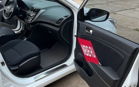 Hyundai Solaris II рестайлинг, 2014 год, 1 250 000 рублей, 8 фотография