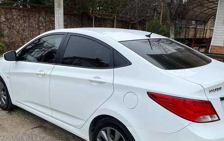 Hyundai Solaris II рестайлинг, 2014 год, 1 250 000 рублей, 15 фотография