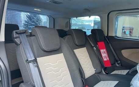 Ford Tourneo Custom I рестайлинг, 2014 год, 2 249 000 рублей, 13 фотография