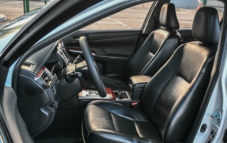 Toyota Camry, 2014 год, 1 649 000 рублей, 10 фотография