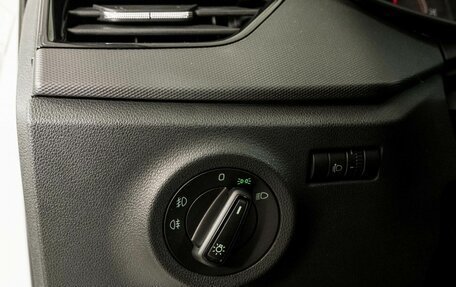 Skoda Rapid II, 2021 год, 1 650 000 рублей, 16 фотография