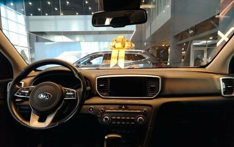 KIA Sportage IV рестайлинг, 2021 год, 2 699 000 рублей, 11 фотография