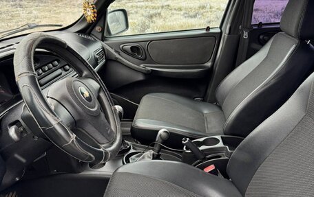 Chevrolet Niva I рестайлинг, 2012 год, 530 000 рублей, 4 фотография