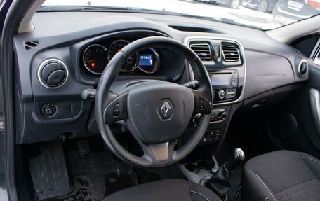 Renault Sandero II рестайлинг, 2016 год, 949 000 рублей, 6 фотография