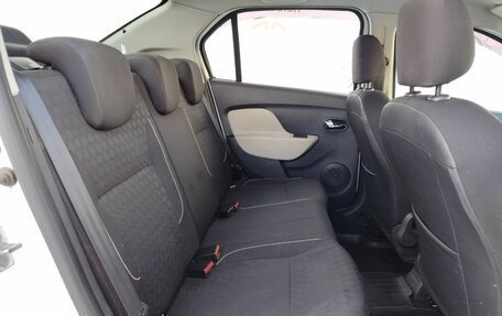 Renault Logan II, 2015 год, 749 000 рублей, 12 фотография