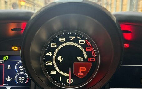 Ferrari GTC4Lusso, 2019 год, 25 000 000 рублей, 9 фотография