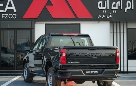 Chevrolet Silverado, 2025 год, 7 800 000 рублей, 6 фотография