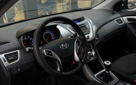 Hyundai Elantra V, 2012 год, 775 000 рублей, 8 фотография