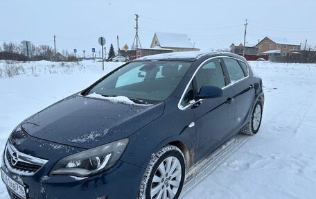 Opel Astra J, 2010 год, 520 000 рублей, 9 фотография