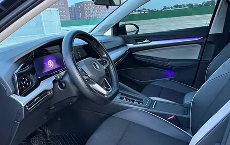 Volkswagen Golf VIII, 2021 год, 1 949 000 рублей, 7 фотография