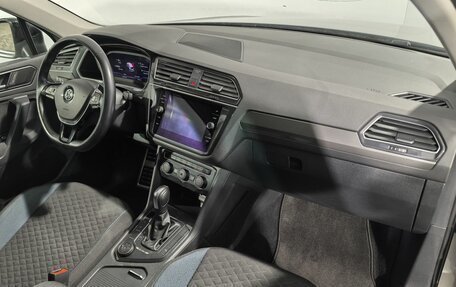 Volkswagen Tiguan II, 2020 год, 2 980 000 рублей, 18 фотография