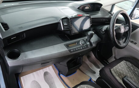 Honda Freed I, 2010 год, 1 029 000 рублей, 18 фотография