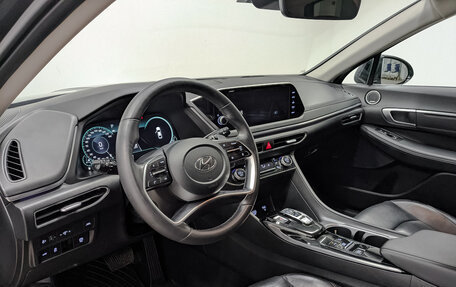 Hyundai Sonata VIII, 2021 год, 1 860 000 рублей, 15 фотография