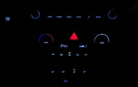 Hyundai Solaris II рестайлинг, 2021 год, 1 900 000 рублей, 13 фотография