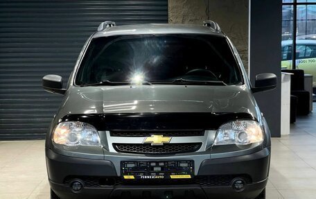 Chevrolet Niva I рестайлинг, 2018 год, 730 000 рублей, 2 фотография