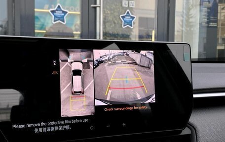 Toyota RAV4, 2025 год, 4 350 000 рублей, 28 фотография