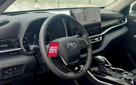 Toyota Highlander, 2025 год, 6 190 000 рублей, 14 фотография