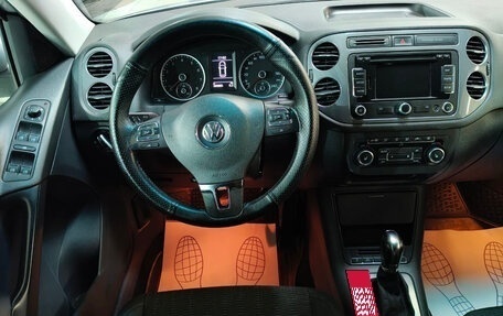 Volkswagen Tiguan I, 2011 год, 990 000 рублей, 11 фотография