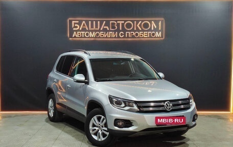 Volkswagen Tiguan I, 2011 год, 990 000 рублей, 5 фотография