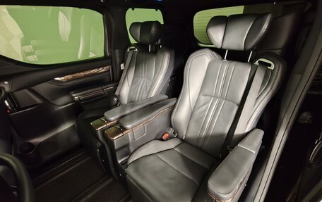 Toyota Alphard III, 2021 год, 5 470 000 рублей, 21 фотография