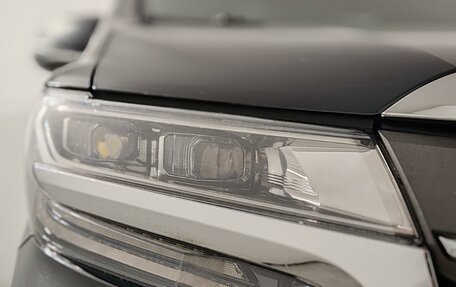 Toyota Alphard III, 2021 год, 5 470 000 рублей, 16 фотография