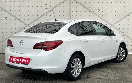 Opel Astra J, 2013 год, 990 000 рублей, 4 фотография