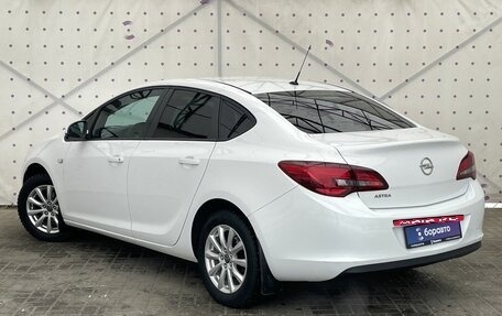 Opel Astra J, 2013 год, 990 000 рублей, 5 фотография