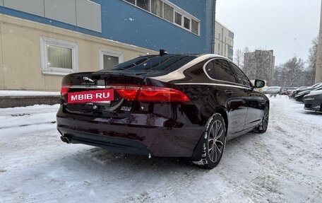 Jaguar XF II, 2017 год, 1 900 000 рублей, 3 фотография