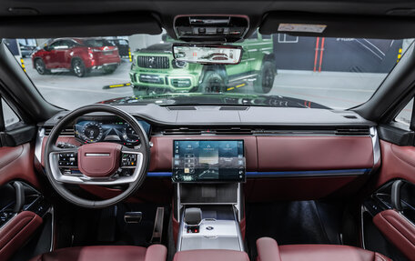 Land Rover Range Rover IV рестайлинг, 2025 год, 27 500 000 рублей, 2 фотография