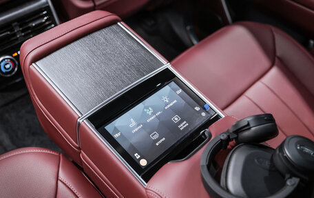 Land Rover Range Rover IV рестайлинг, 2025 год, 27 500 000 рублей, 23 фотография