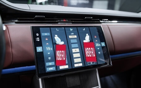 Land Rover Range Rover IV рестайлинг, 2025 год, 27 500 000 рублей, 33 фотография