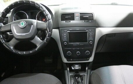 Skoda Yeti I рестайлинг, 2011 год, 590 000 рублей, 7 фотография