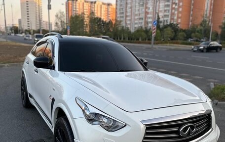 Infiniti QX70, 2014 год, 3 090 000 рублей, 29 фотография
