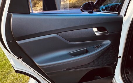 Hyundai Santa Fe IV, 2018 год, 2 950 000 рублей, 18 фотография