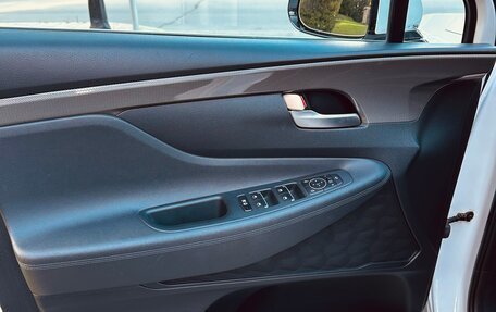 Hyundai Santa Fe IV, 2018 год, 2 950 000 рублей, 14 фотография