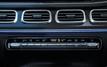 Mercedes-Benz GLS, 2025 год, 22 490 000 рублей, 11 фотография