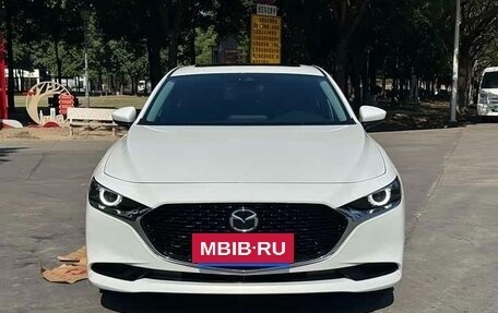 Mazda 3, 2023 год, 1 750 000 рублей, 2 фотография