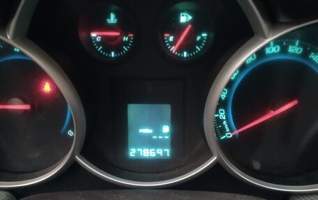 Chevrolet Cruze II, 2013 год, 377 000 рублей, 7 фотография